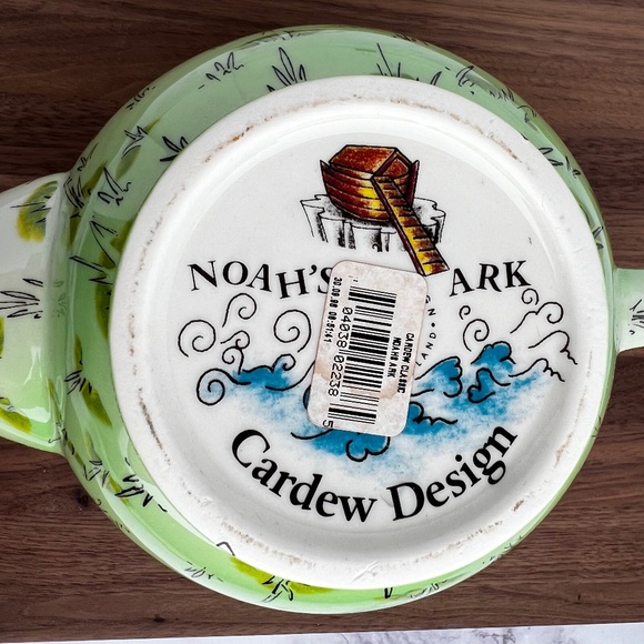 Noah's Ark Cardew Design Tea Pot - Picture 4 of 4